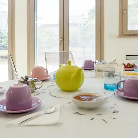 Il Giardino Delle Zie Bed & Breakfast *